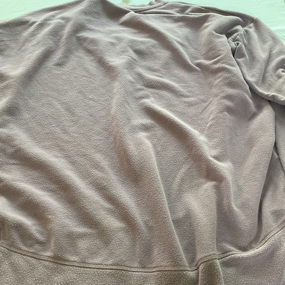 Athleta women’s sweatshirt size small check the measurements light purple plum - Picture 12 of 14